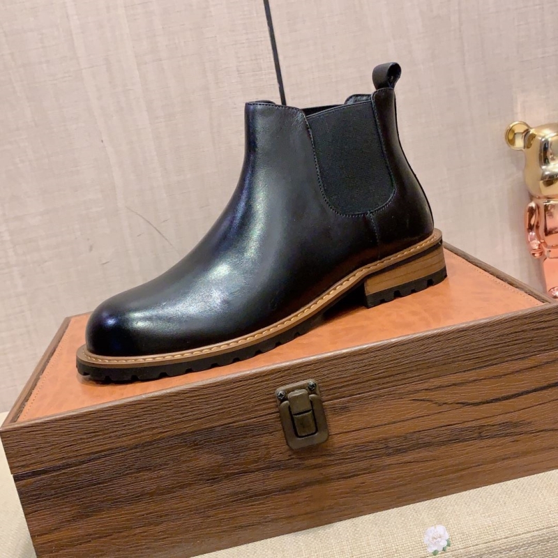 Pra*a boots